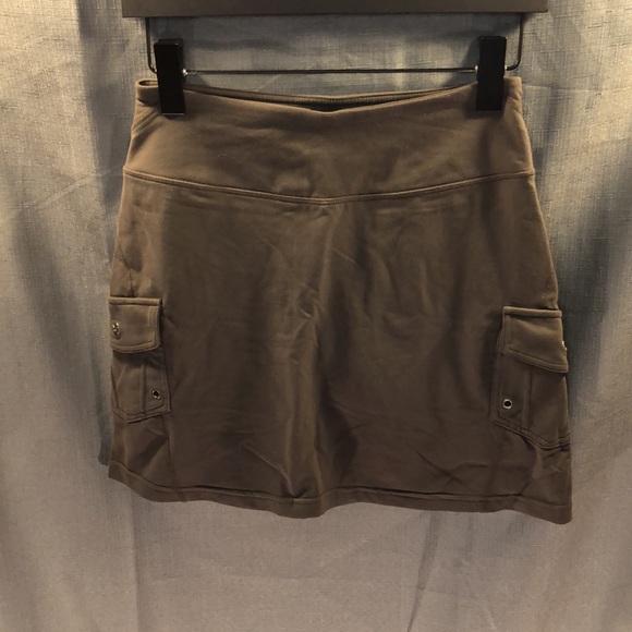 Athleta Pants - Athleta Women’s Athletic Skort, size XS